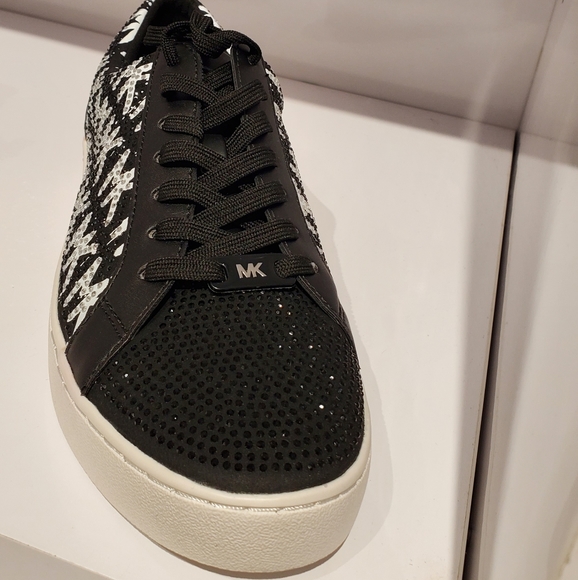 Michael Kors sneakers - Picture 2 of 2